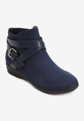 Women's The Bronte Bootie by Comfortview in Navy (Size 10 M)
