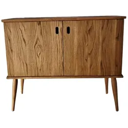 Ócrea Eichen-Sideboard mit 2 Türen, zusätzlicher Stauraum in Ihrem Büro