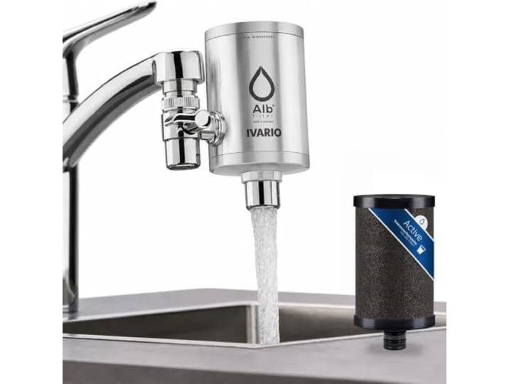 IVARIO x Alb-Wasserfilter für Wasserhahn Für besseres Leitungswasser, bewährte Alb-Aktivkohle-Technologie, Trinkwasserfilter aus Edelstahl