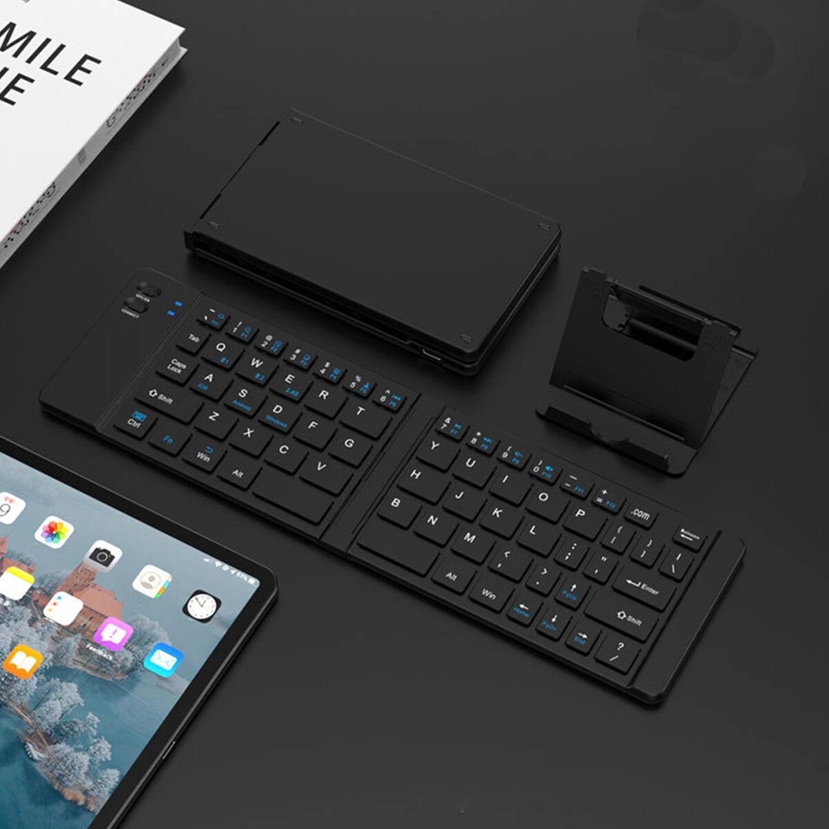 INF Faltbare 66-Tasten kabellose Tastatur – kompakt, Type-C wiederaufladbar, Multi-Device Bluetooth/2.4G mit USB-Empfänger, Schwarz
