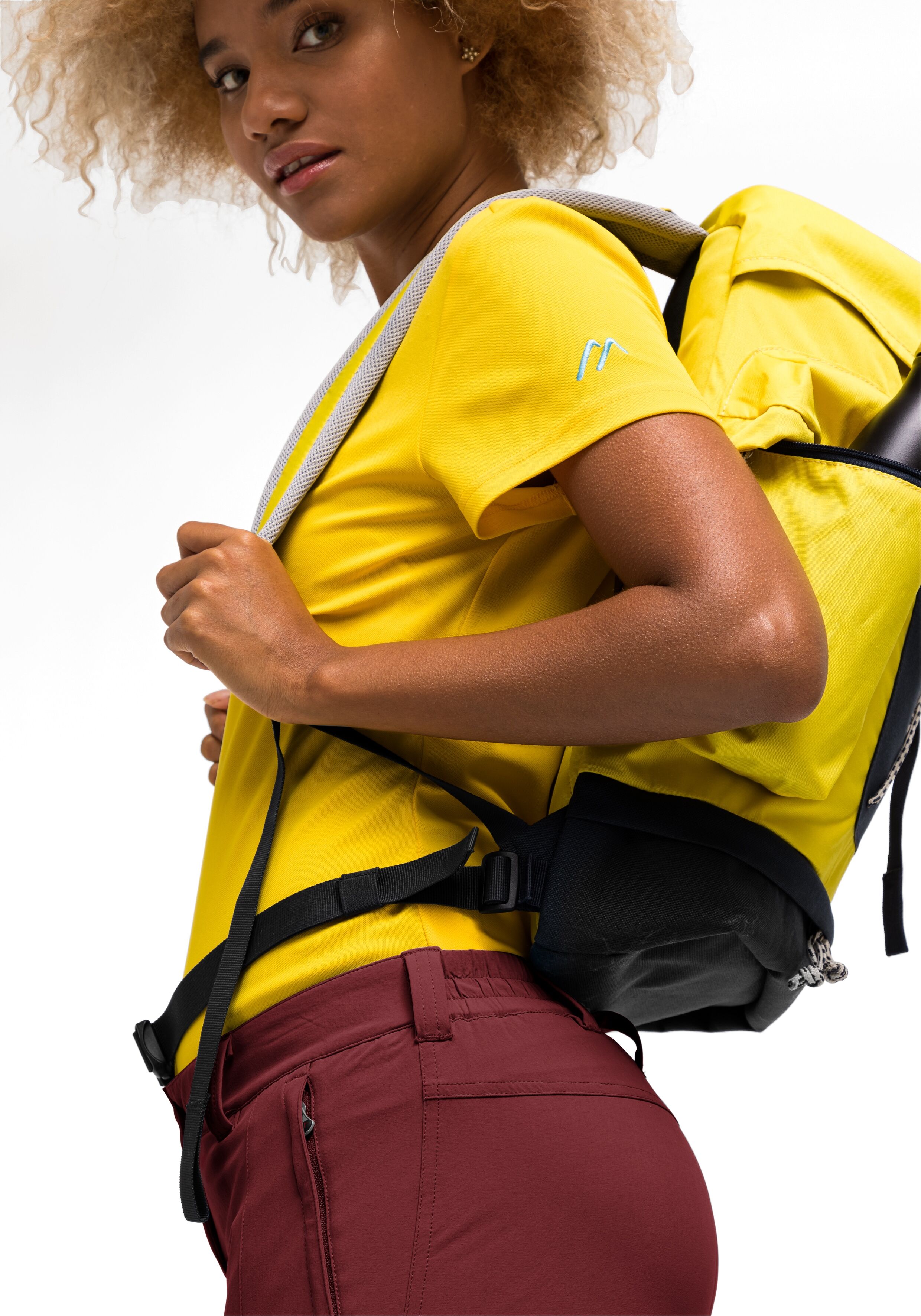 Maier Sports "Kluane" Damen Shorts, kurze Wanderhose, Outdoorhose mit 2 Taschen, Regular Fit weinrot 44, Normalgrössen