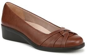 Women's Jorie Flat by LifeStride in Walnut (Size 12 M)
