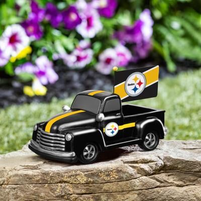 Evergreen NFL Rally Truck Garden Statue with Team Flag