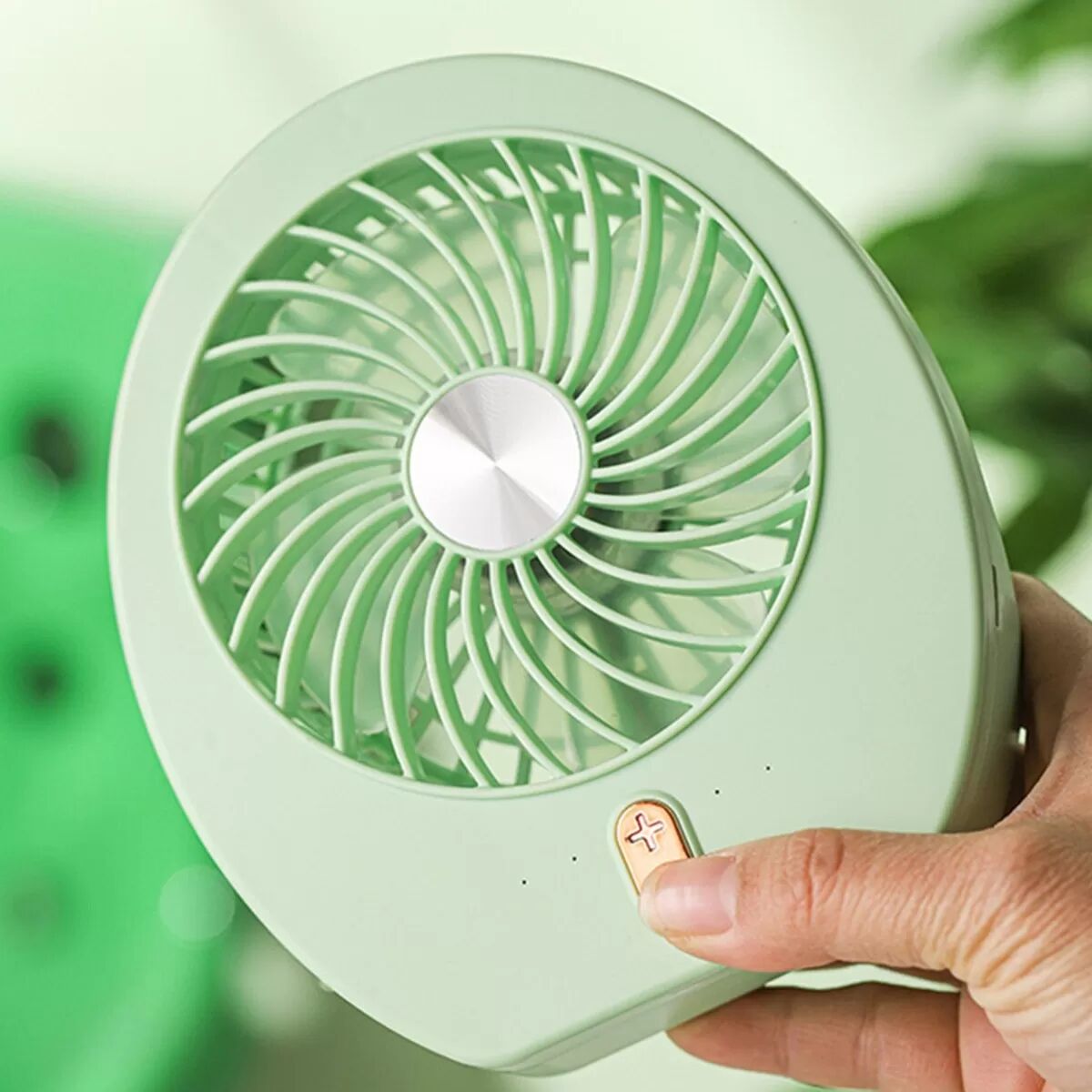 INF Handlicher USB-wiederaufladbarer Mini-Schreibtischventilator – 4-Stufen leiser tragbarer persönlicher Ventilator mit Grün