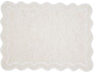 Saro Lifestyle Scalloped Embroidered Placemats Set of 4 - Cotton Placemats for Dining & Entertaining
