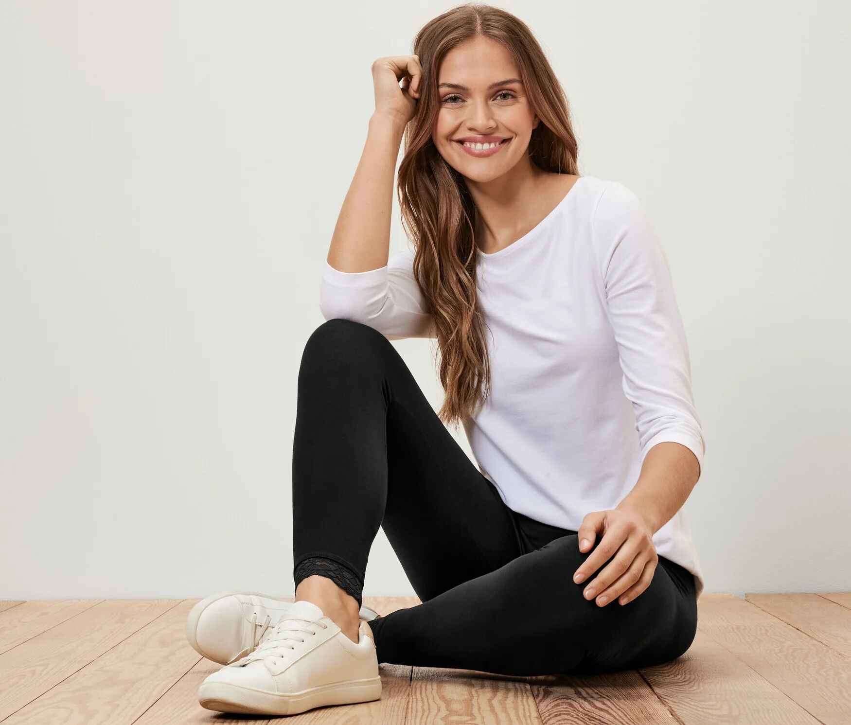 Tchibo - Leggings mit Spitzenborte - Damen - Gr. L - schwarz