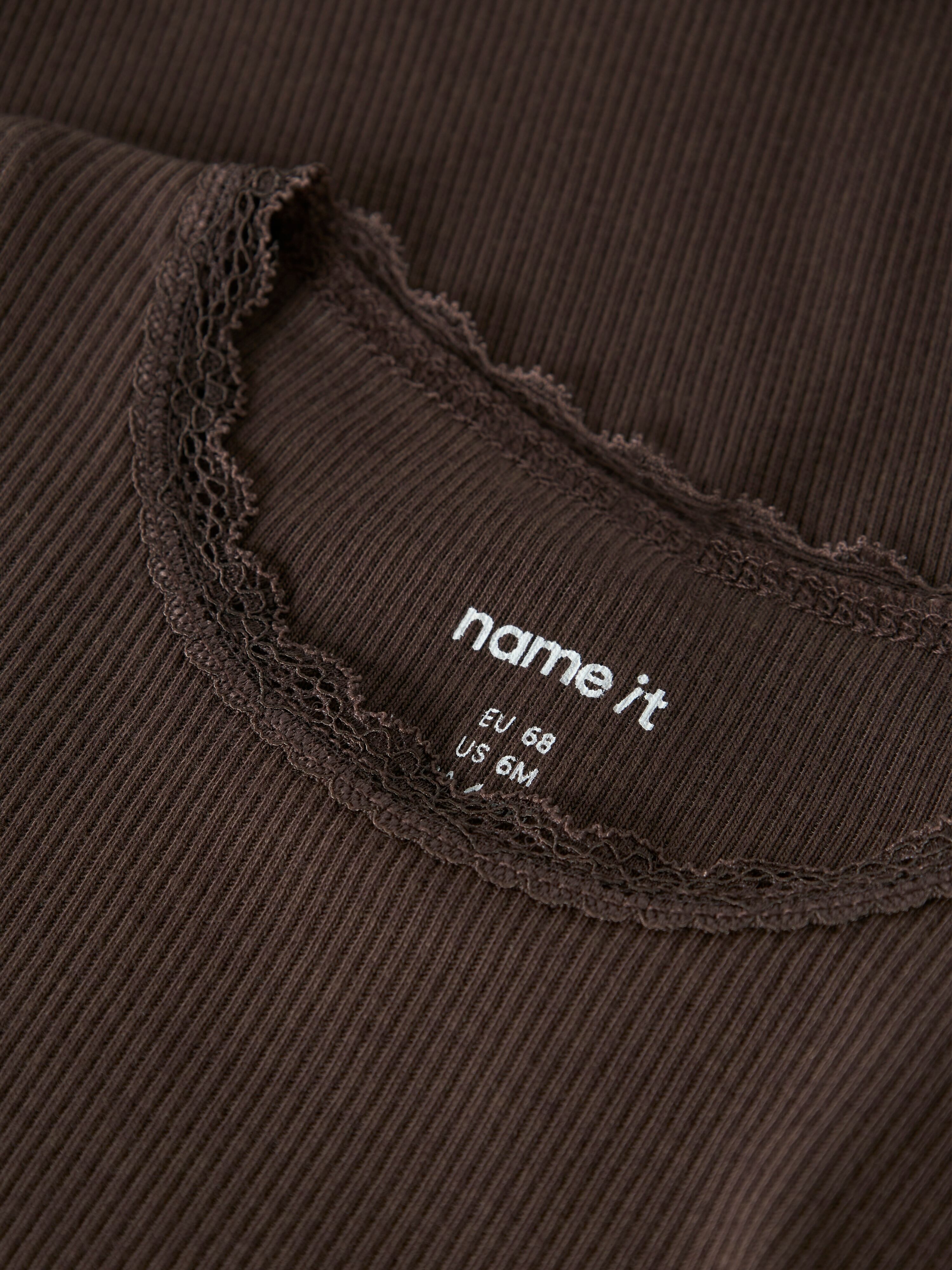 Langarmbody NAME IT "NBFKAB LS BODY NOOS", Mädchen, Gr. 50, N-Gr, french roast, Jersey, Obermaterial: 57% Baumwolle, 38% Modal, 5% Elasthan, unifarben, normal, Rundhals, Bodys Langarmbody french roast 50, N-Gr