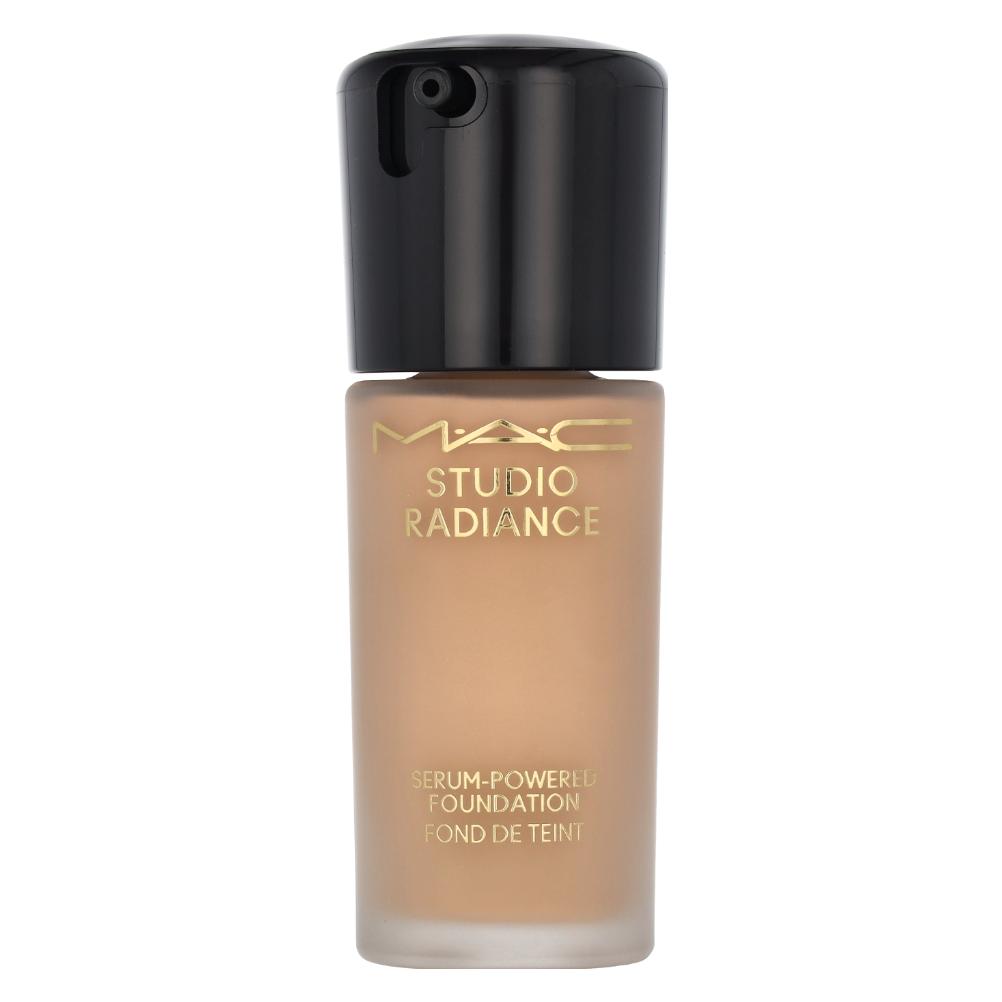 MAC Cosmetics M.A.C. Studio Rad Serum Pow Fond de Teint NC16 (NC16) (SYP8070000)