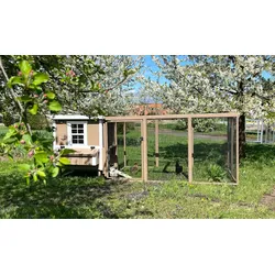 EZ Chicken Home Hühnerauslauf Mitte EZ Chicken Home 5,84m2 Beige, hergestellt in EU