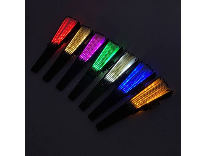 20 éventails lumineux à LED pour accessoires de danse classique, éventail pliable de 10 pouces avec lumière LED, fournitures pour spectacle de discothèque
