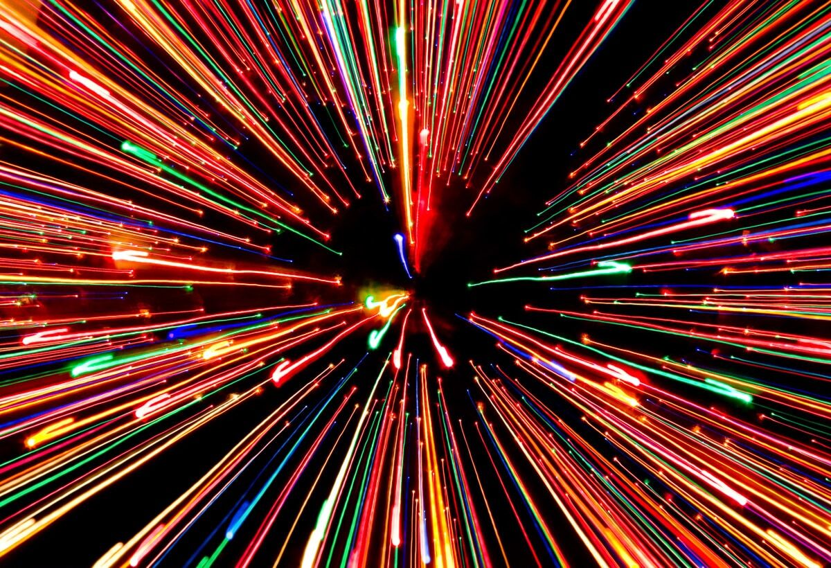 Papermoon "Abstrakte streifende Lichter" bunt B/L: 4m x 2,6m, Rollen: 1