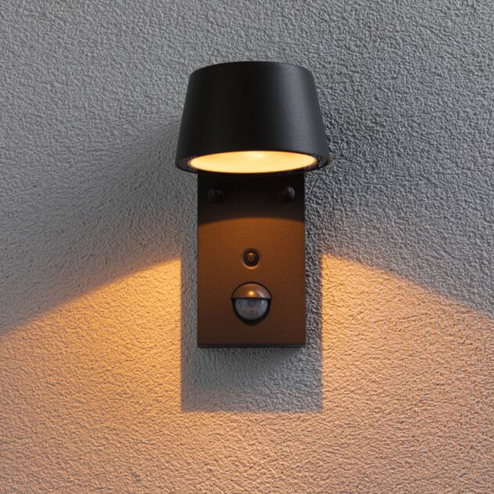 Paulmann Kinkiet zewnętrzny LED z czujnikiem Capea, czarny, aluminium, nowoczesny