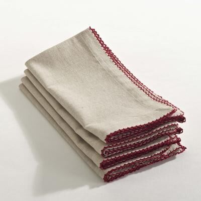 Saro Lifestyle Crochet Scalloped Design Table Napkins (set of 4)
