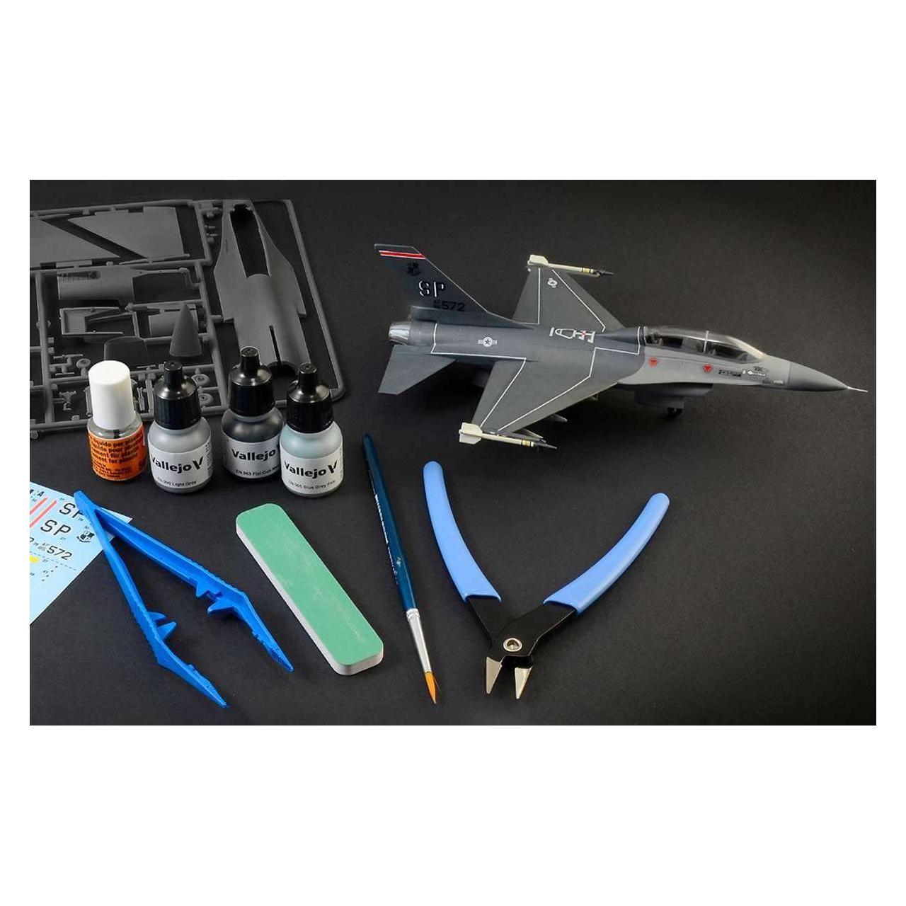 Other 1:72 Model-Set F-16 C/D Night Falcon (510072009)
