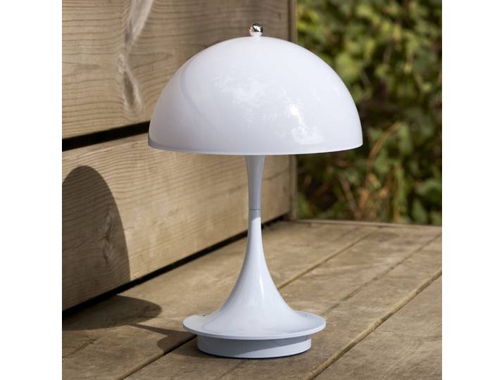 Panthella 160 Portable Akku-Tischlampe, blau - Louis Poulsen - Balkon - Design - Kunststoff - Einflammig