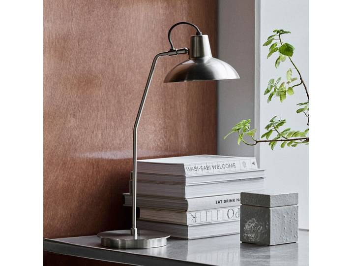 Desk Tischleuchte, silber, Höhe 50 cm, E14 - House Doctor - Wohnzimmer - Design - Metall - Einflammig
