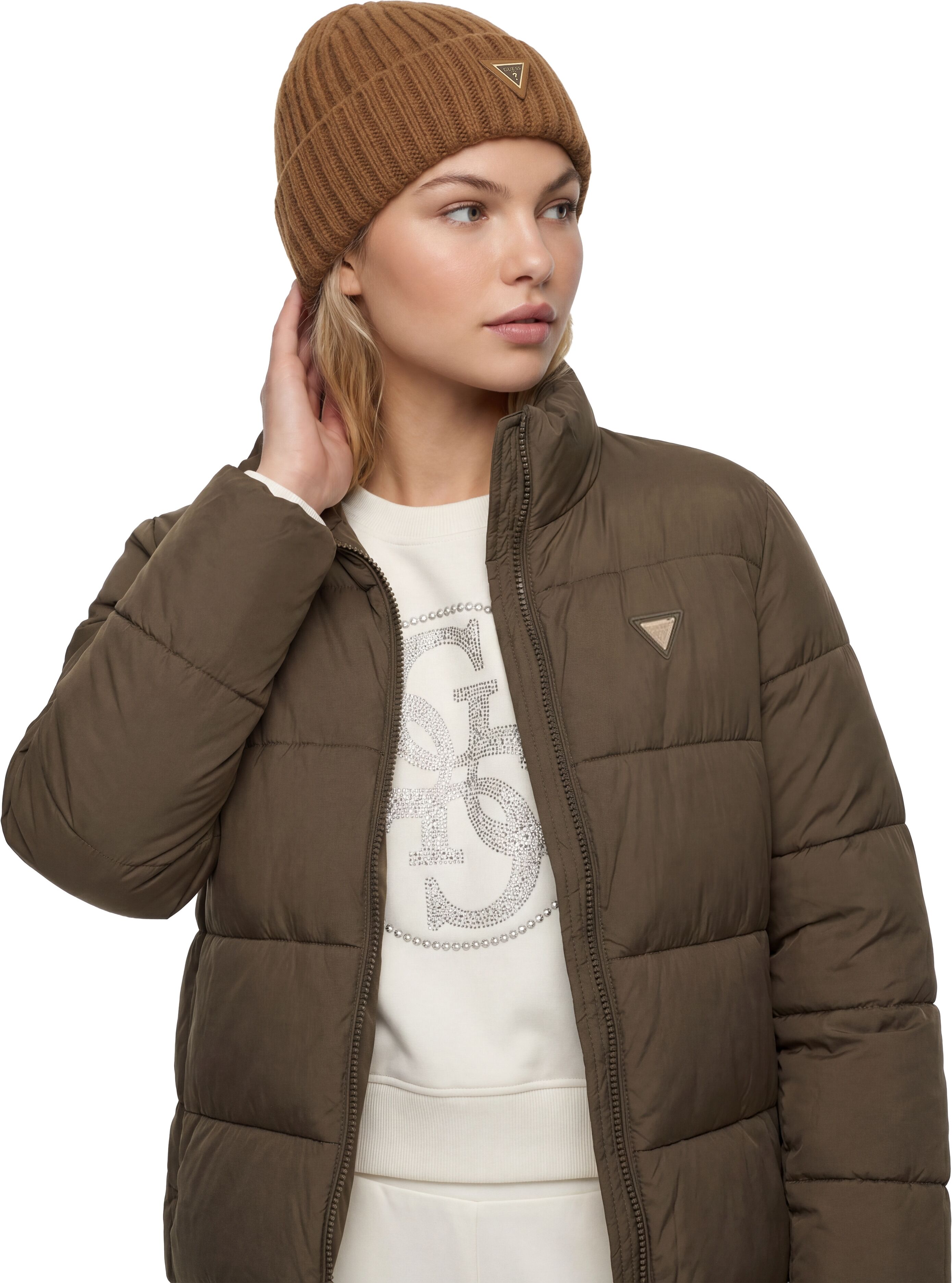 Beanie GUESS "NOELLE II KNITTED BEANIE", Damen, Gr. L, latte, Strick, Materialmix, unifarben, Mützen Beanie, mit Logo auf dem Umschlag latte L