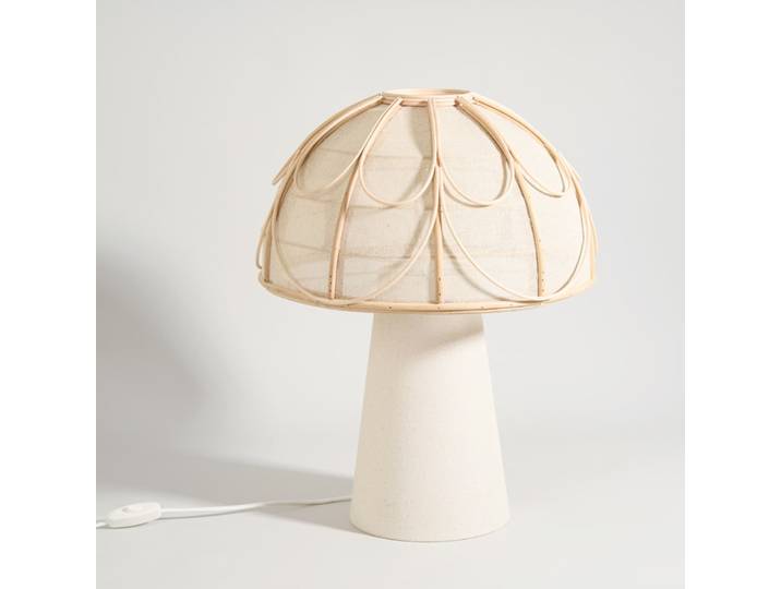 Cremefarbene, beige und bambusfarbene Pilzlampe