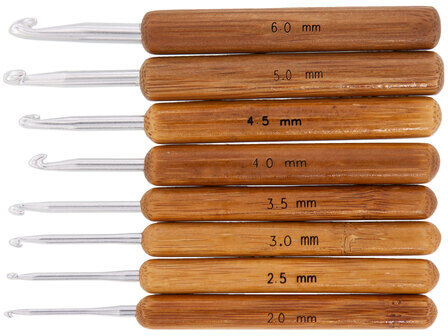 buttinette Häkelnadel-Set "Bambus", 8 Stück, Stärken: Ø 2–6 mm