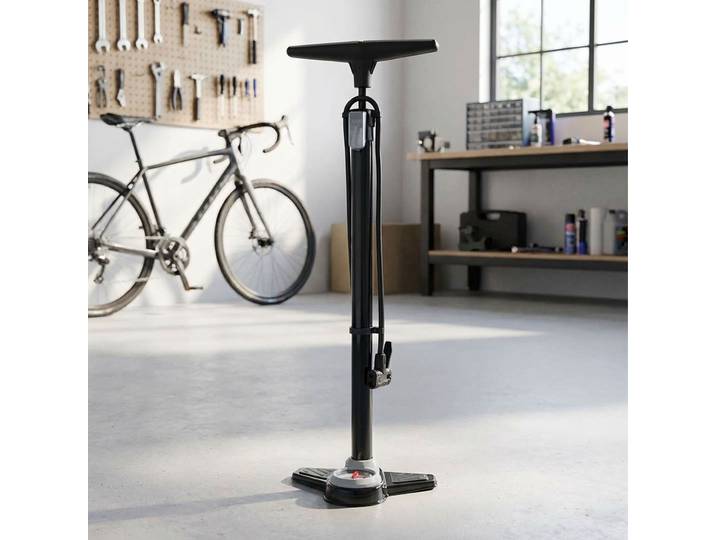 Velo-Standpumpe mit Manometer und unterschiedliche Adapterdüsen