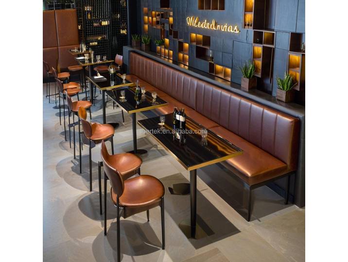 Ensemble de meubles sur mesure pour restaurant, café, hôtel, bar - Solution de design d'intérieur tout-en-un - Table et chaise, décoration