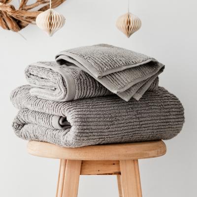 L'appartement Slim Ribbed Towel