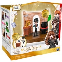 Wizarding World Harry Potter - Hogwarts Zaubertränke Klassenzimmer Spielset mit exklusiver Harry Potter Sammelfigur, Spielfigur
