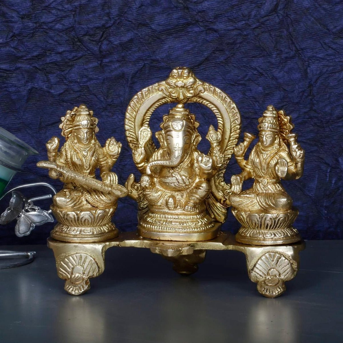 Handgemaakt Lakshmi Ganesha Saraswati Messing Murti Standbeeld voor Decoratie, Hoogte: 165 cm
