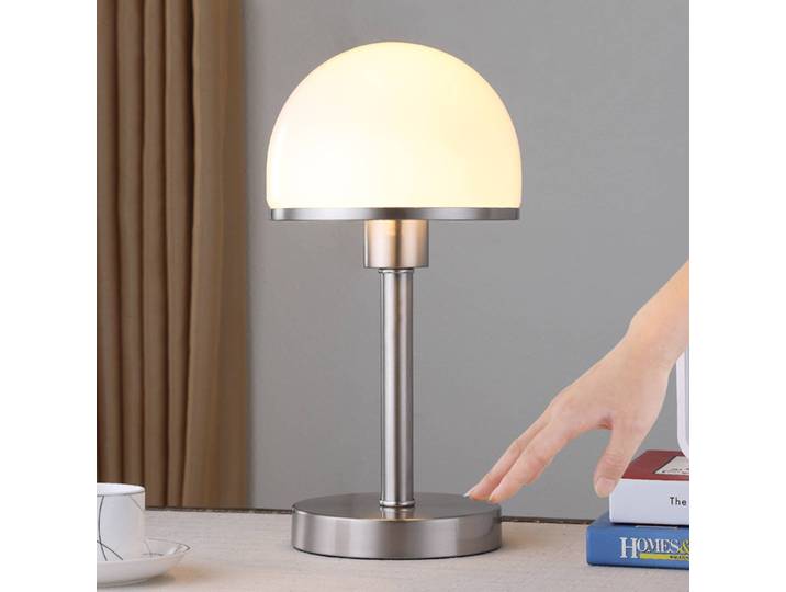 Nachttischlampe Jolie Lindby, für Schlafzimmer, Metall, Modern