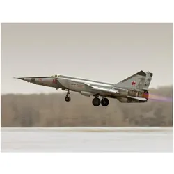 ICM MiG-25 RBT,Soviet Reconnaissance Plane (100% new molds)