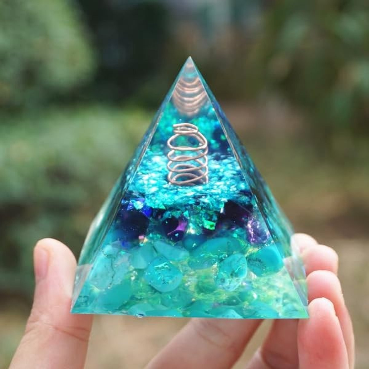 Solidchoice Handgemaakte Kristallen Piramide 60mm