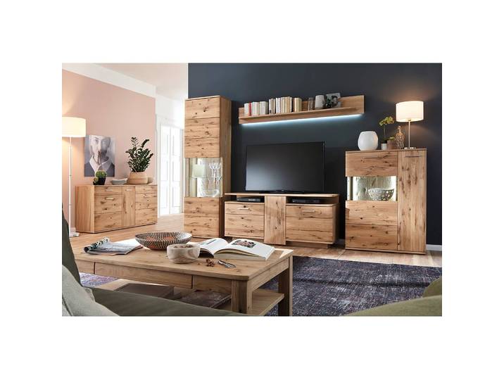TV-Lowboard I Front & Korpus: Spanplatte, furniert & geölt Griffe: Metall, vernickelt Braun 155 x 72 x 50cm