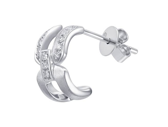 ALAIN MICHAL Boucles d’oreilles Entrelacs demi-pavées de diamants