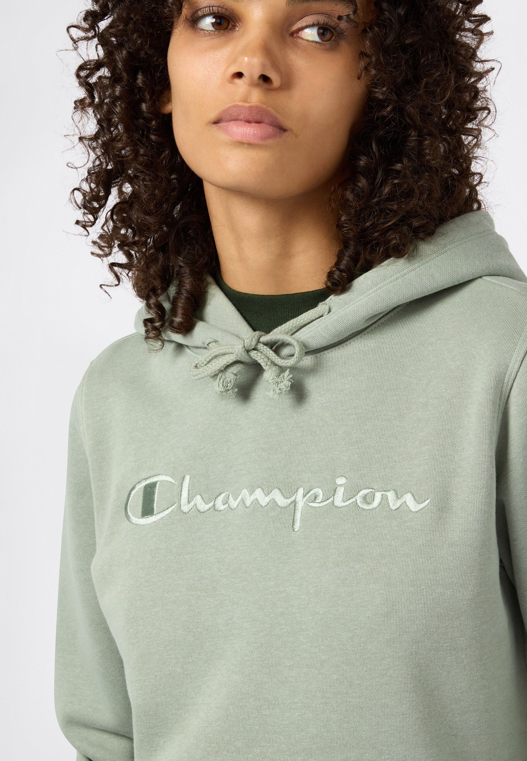 Kapuzensweatshirt CHAMPION "ICONS TONAL Hoodie", Damen, Gr. S (38), grün (ecg), Obermaterial: 70% Baumwolle, 30% Polyester, Sweatshirts Kapuzensweatshirt, aus Baumwolle und Polyester, geeignet in den Grössen XS bis XXL ecg S (38)