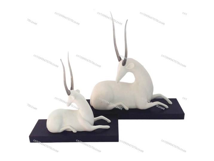 Ornement de mouton en résine, artisanat européen