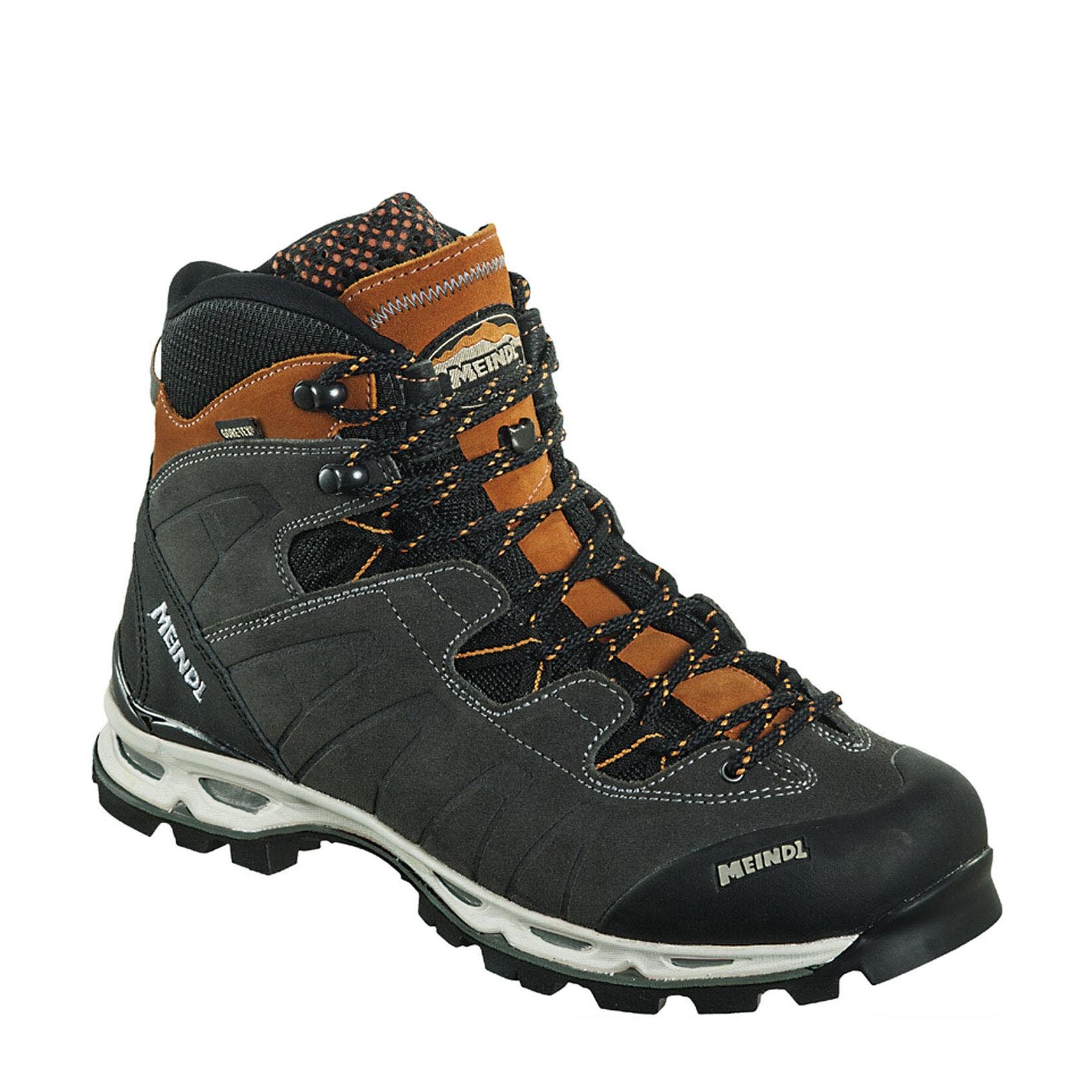 Air Revolution Ultra Gr. 42.5