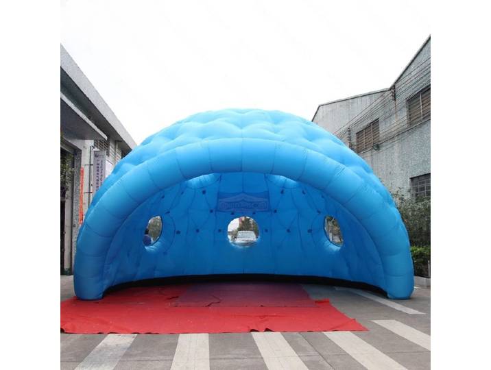 Dôme gonflable extérieur bleu de 23 pieds / Tente dôme semi-circulaire de luxe pour événements commerciaux et expositions