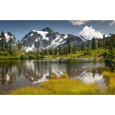Fototapete PAPERMOON "Landschaft mit See", bunt, B:4m L:2,6m, Vlies, Tapeten