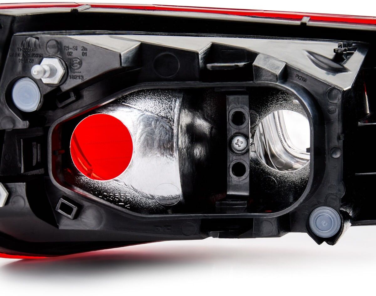 TYC 11-12355-11-2 Rear light