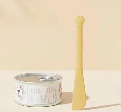 Snug & Styled Premium Extended Silicone Cat Food Spoon Deep Can Pet Feeding Tool yellow
