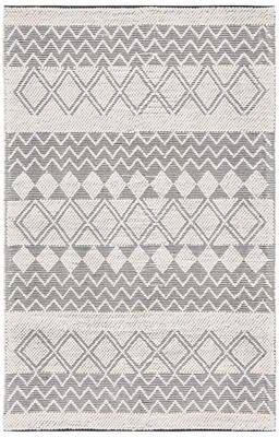 SAFAVIEH Handmade Natura Fahrija Wool Rug
