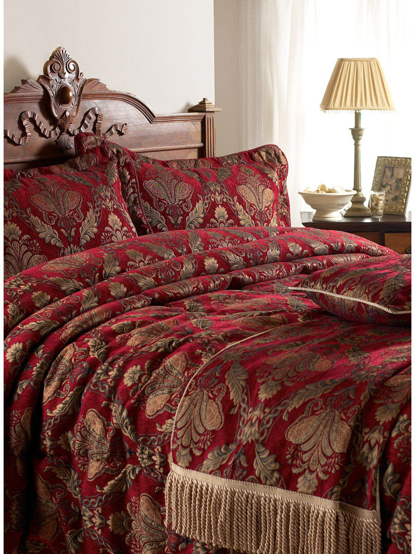 Paoletti Shiraz Floral Damask Bedspread Red;Gold Full XL