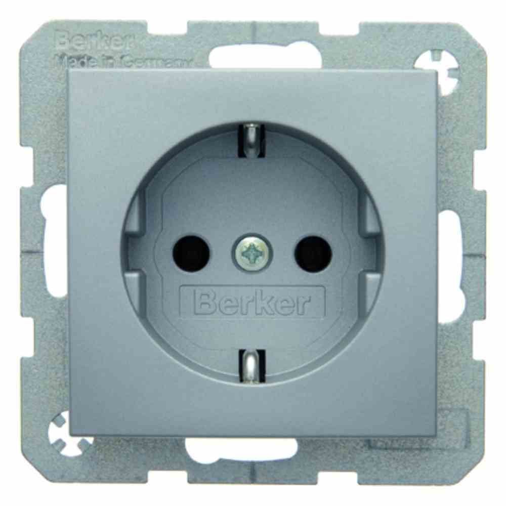 Berker Schuko stopcontact, aluminium mat, 1 stuk