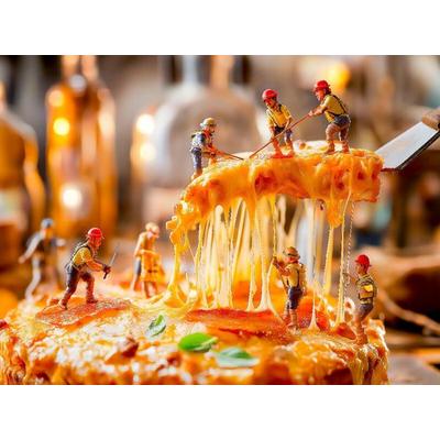CALVENDO Puzzle Miniatur Bauarbeiter transportieren Käsebelag von heißer Pizza ab | 1000 Teile Lege-Größe 64x48cm Foto-Puzzle für glückliche Stunden