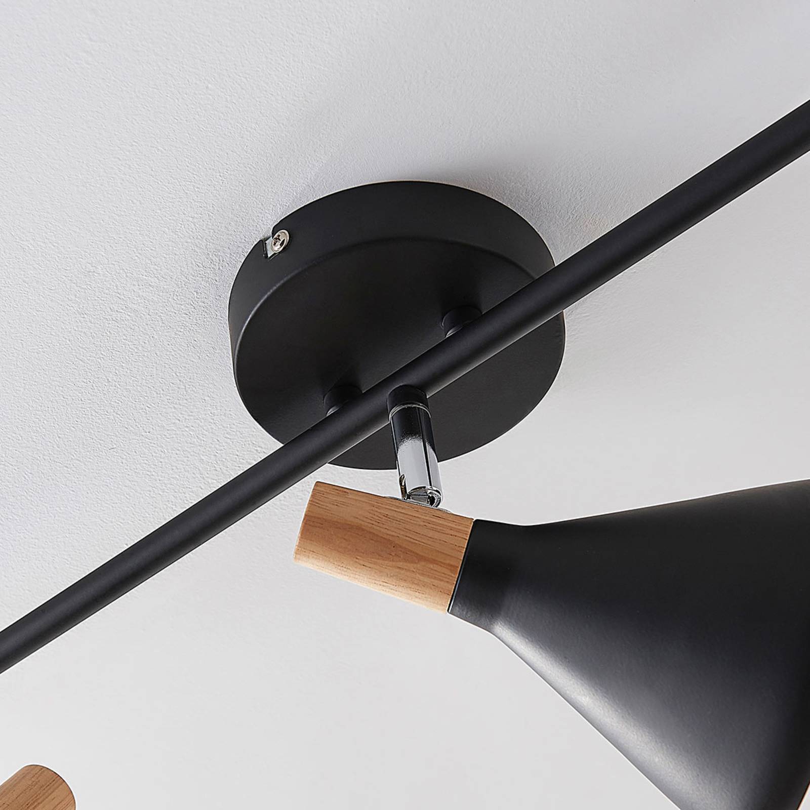 Lindby Deckenleuchte Arina, 53 cm, schwarz, 3-flammig, E14 Arina Lindby, dimmbar, schwarz, für Schlafzimmer, Metall, Modern