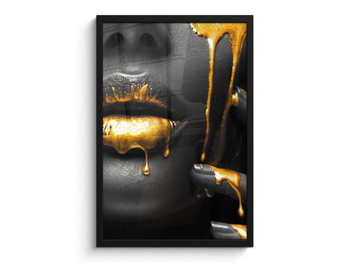 MuchoWow Poster MIT Rahmen Frau - Schwarz - Gold - Gesicht - Lippen Bilder mit Rahmen 40x60 cm, Goldfarben, Papier, Rechteckig, 40x60 cm, gerahmt, Bilder & Rahmen, Bilder