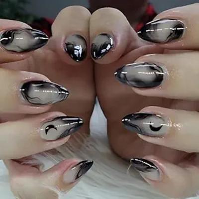 Press-on-Nägel - mittelgroße mandelförmige Kunstnägel, schwarzer Kleber auf den Nägeln, Mond-Gothic-Punk-Design, 24 Stück, Halloween-Stiletto-Stick auf falschen Nägeln