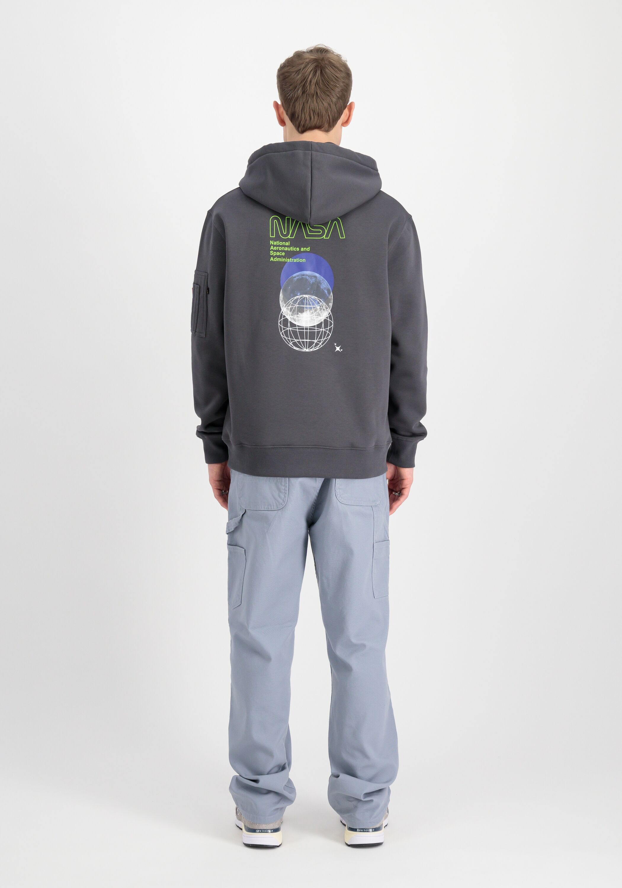 Hoodie ALPHA INDUSTRIES "NASA Orbit Hoodie", Herren, Gr. M, grau (vintage grau), Obermaterial: 80% Baumwolle, 20% Polyester, regular fit, Sweatshirts Hoodie vintage grau M