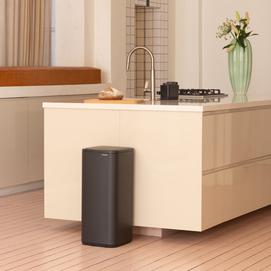 Brabantia Bo Touch Bin 30 Litre Mineral Infinite Grey 30L