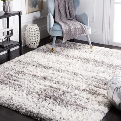 SAFAVIEH Iceland Shag Filipina Abstract 2.6-inch Thick Rug